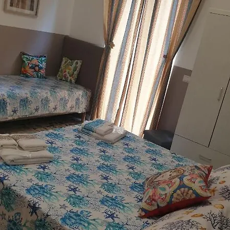 I Mori In Campidoglio Affitta Guest house