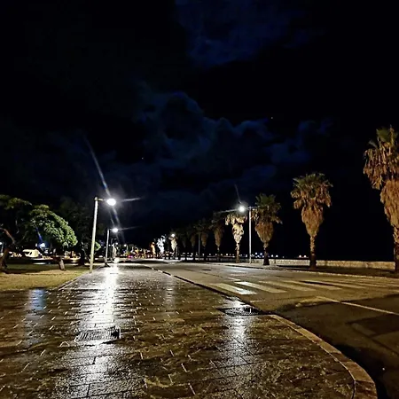 I Mori In Campidoglio Affitta Affittacamere *
